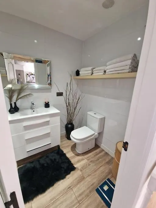 Porta Nova Family Apartment 아데제